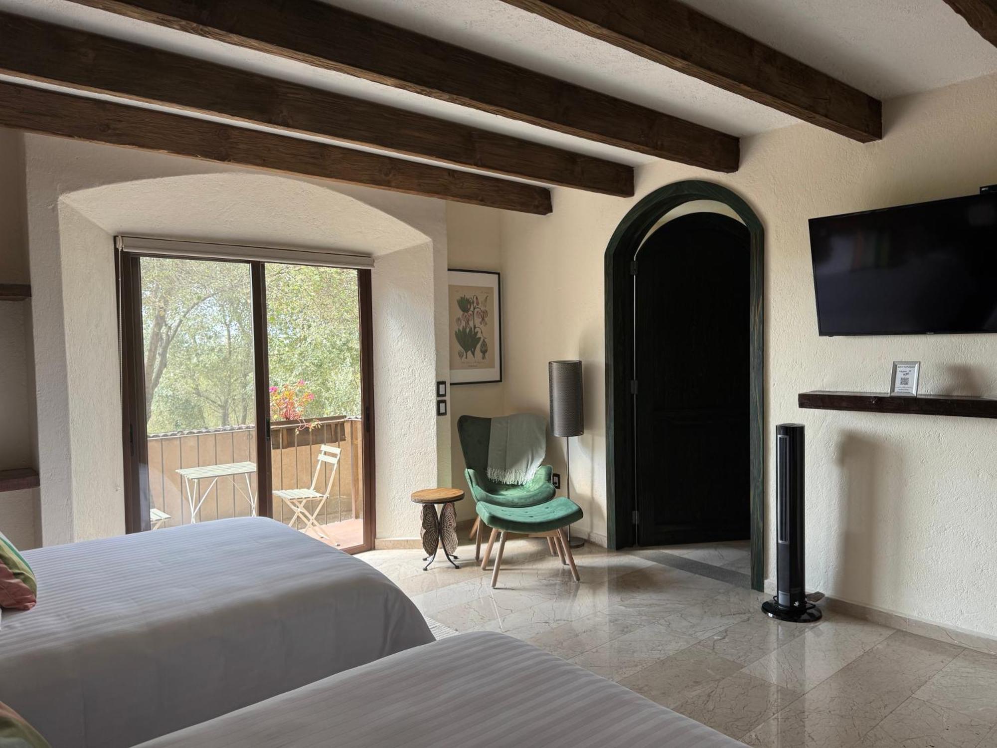 Porta Paradiso Valquirico, Albergo Boutique Santeagueda Exteriör bild