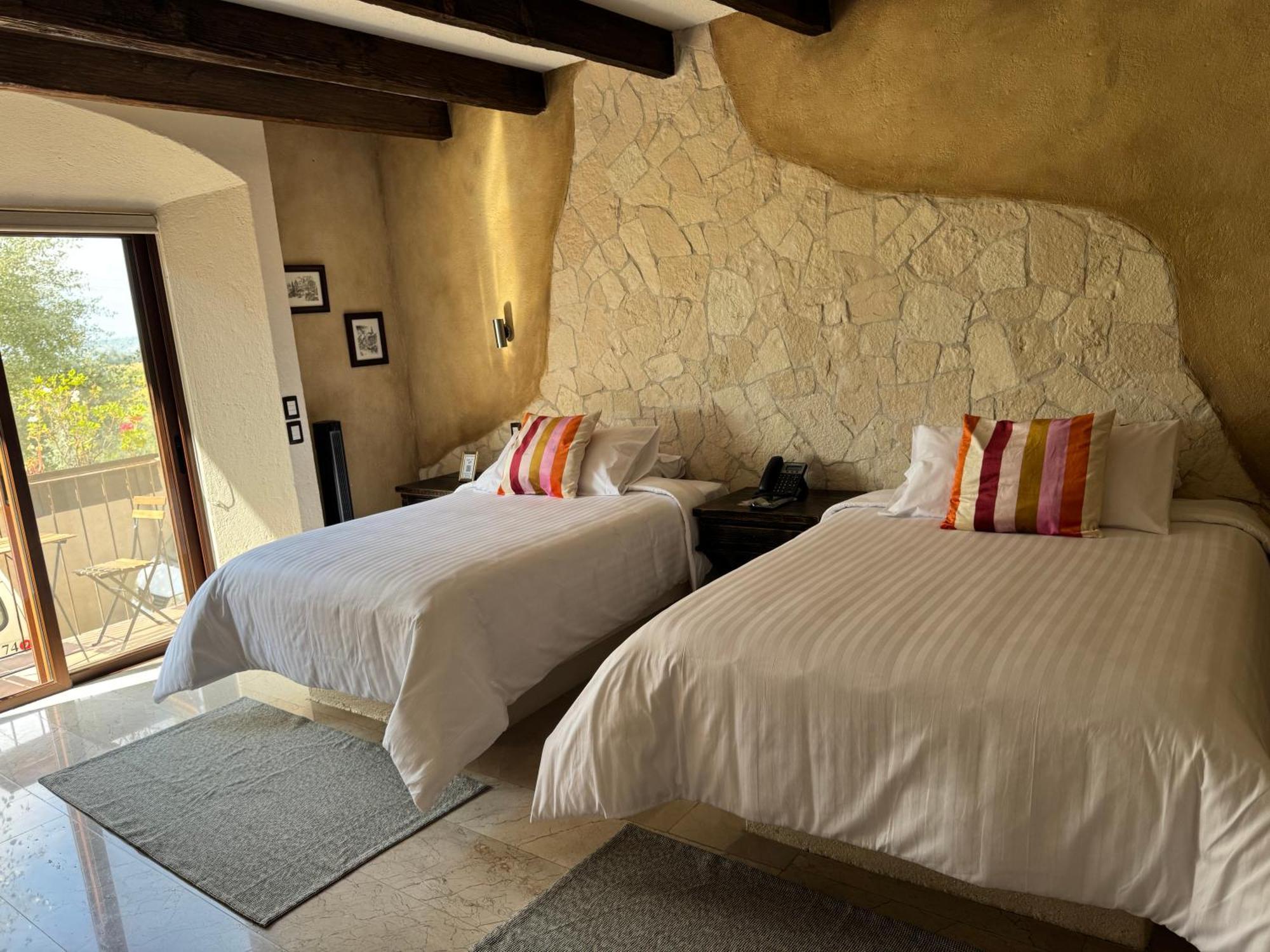 Porta Paradiso Valquirico, Albergo Boutique Santeagueda Exteriör bild