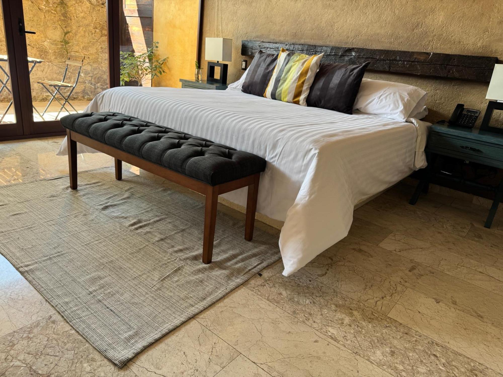 Porta Paradiso Valquirico, Albergo Boutique Santeagueda Exteriör bild